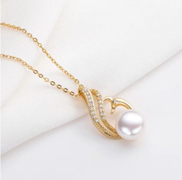 Golden Swan Necklace with Pearl in 14k Gold