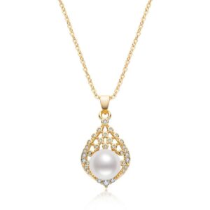 Dear Necklace with pearls in 14k gold